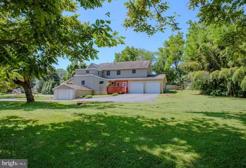 2274 State Rd, Oxford, PA 19363