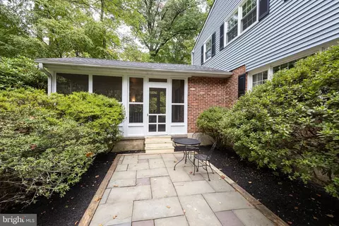 Exterior - 755 N Valley Forge Rd, Devon, PA 19333 photo 6 of 7