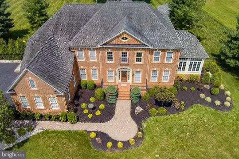 109 Anderson Farm Rd, Phoenixville, PA 19460
