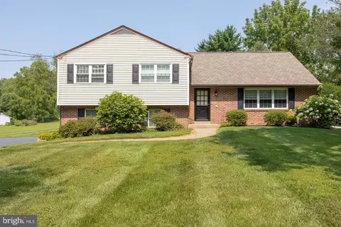 101 Sugarman Rd, Coatesville, PA 19320