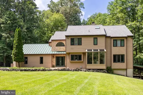 704 N Whitford Rd, Exton, PA 19341