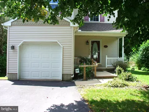 606 Picket Way, West Chester, PA 19382