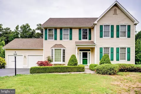 318 Woodglen Rd, Morgantown, PA 19543