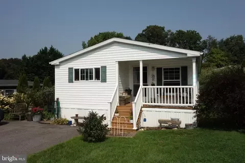 104 Circle Dr, Nottingham, PA 19362