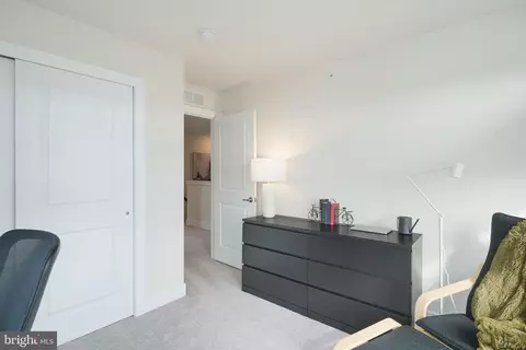 Entry Way - 255 Red Leaf Ln, Exton, PA 19341 photo 8 of 12