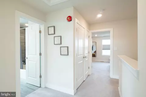 Entry Way - 255 Red Leaf Ln, Exton, PA 19341 photo 9 of 12