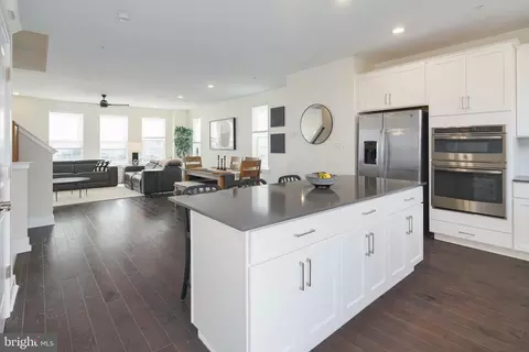 Kitchen - 255 Red Leaf Ln, Exton, PA 19341 photo 4 of 4