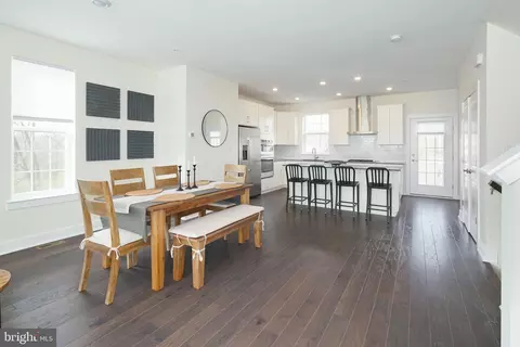 Entry Way - 255 Red Leaf Ln, Exton, PA 19341 photo 2 of 12