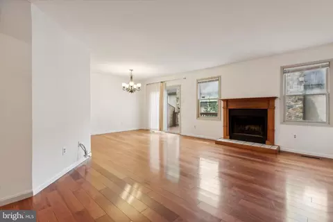 90 Bunker Hill Ct, Wayne, PA 19087 photo 8