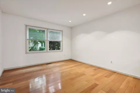 90 Bunker Hill Ct, Wayne, PA 19087 photo 6