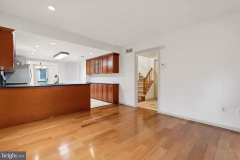 90 Bunker Hill Ct, Wayne, PA 19087 photo 5