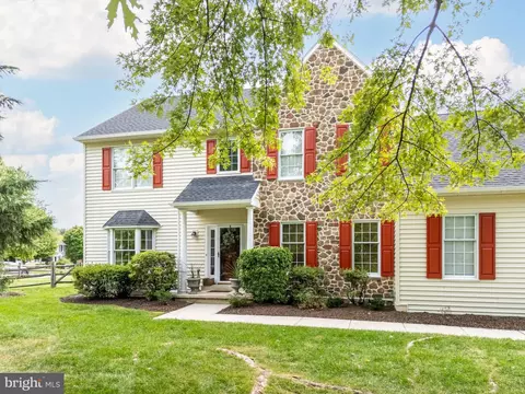 1389 Beau Dr, West Chester, PA 19380