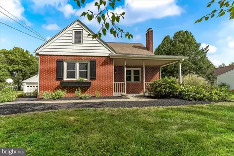 135 W Street Rd, Kennett Square, PA 19348
