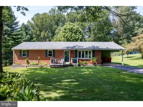 8 Kimbelot Ln, Landenberg, PA 19350