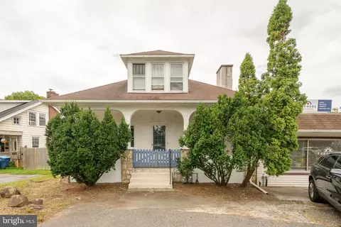844 W West Chester Pike, West Chester, PA 19382