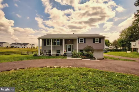 295 Ellis Woods Rd, Pottstown, PA 19465