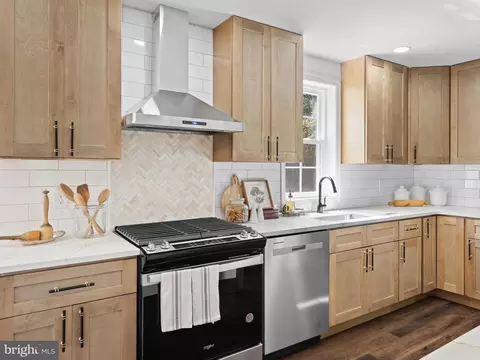 Kitchen - 1102 E Baltimore Pike, Kennett Square, PA 19348 photo 2 of 4
