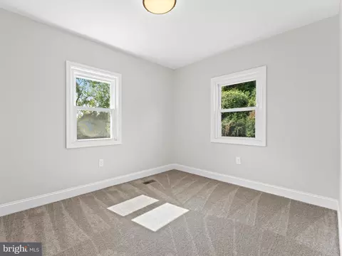 Bedroom - 1102 E Baltimore Pike, Kennett Square, PA 19348 photo 5 of 7