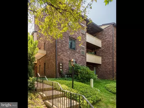 1101 Mountainview Dr, Chesterbrook, PA 19087