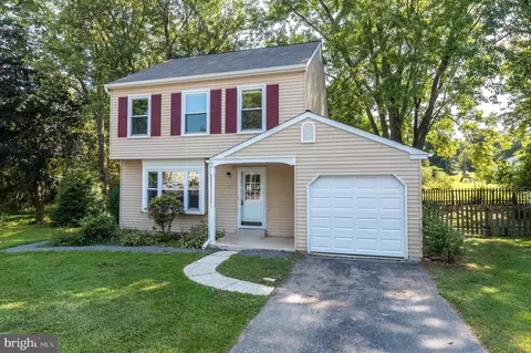 1332 Kerwood Ln, Downingtown, PA 19335