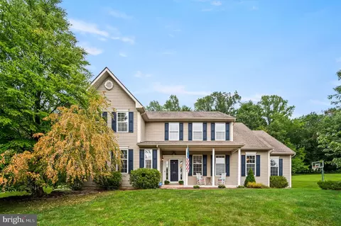 322 Martingale Cir, Coatesville, PA 19320