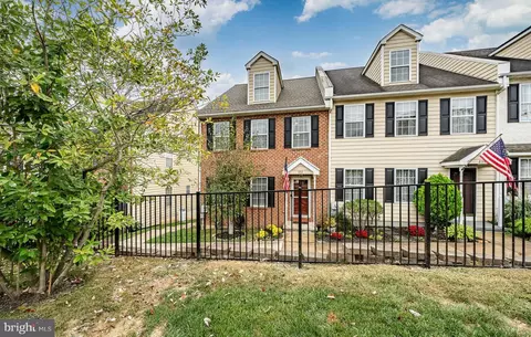 232 E Mulberry St, Kennett Square, PA 19348