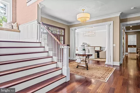 Entry Way - 614 S Waterloo Rd, Devon, PA 19333 photo 5 of 12