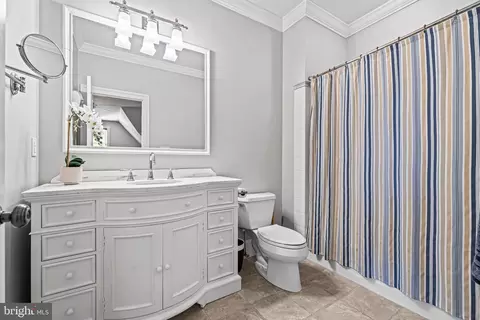 Bath - 614 S Waterloo Rd, Devon, PA 19333 photo 7 of 7