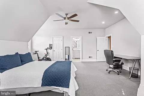 Bedroom - 614 S Waterloo Rd, Devon, PA 19333 photo 9 of 9