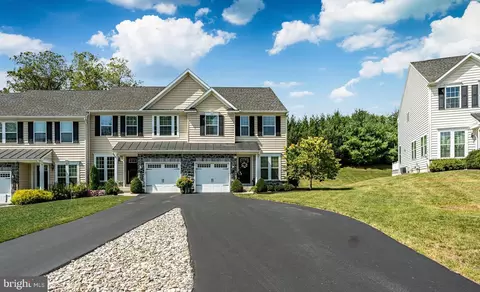 1245 Derry Ln, West Chester, PA 19380