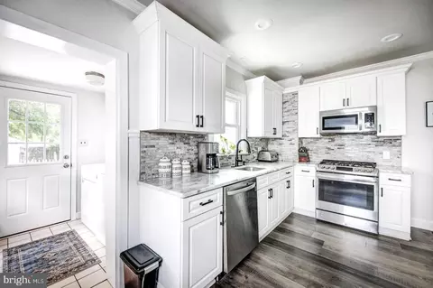53 Grove Ave, Devon, PA 19333 photo 13