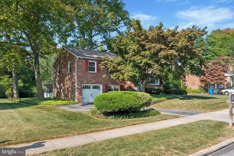 319 Landsende Rd, Devon, PA 19333 photo 4