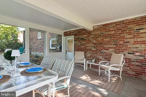 319 Landsende Rd, Devon, PA 19333 photo 22