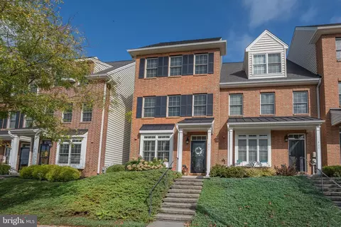 611 W Mulberry St, Kennett Square, PA 19348