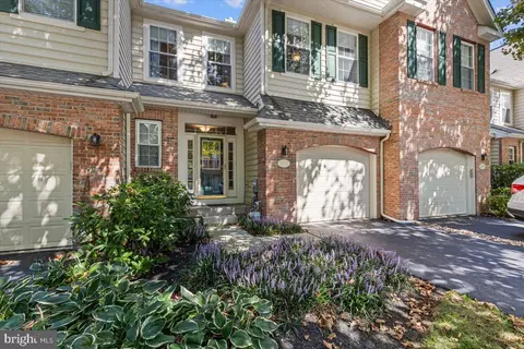 277 Cherry Ln, Kennett Square, PA 19348