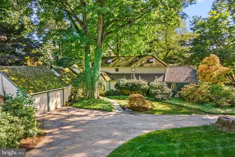 328 Beaumont Rd, Devon, PA 19333