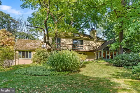 Exterior - 328 Beaumont Rd, Devon, PA 19333 photo 5 of 21