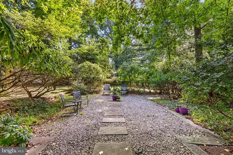 Exterior - 328 Beaumont Rd, Devon, PA 19333 photo 7 of 21