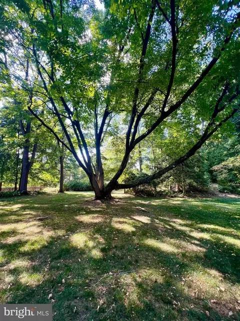 Exterior - 328 Beaumont Rd, Devon, PA 19333 photo 9 of 21