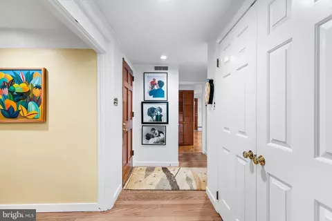 Entry Way - 328 Beaumont Rd, Devon, PA 19333 photo 1 of 4