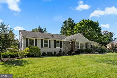 Exterior - 84 Walker Rd, Wayne, PA 19087 photo 15 of 15