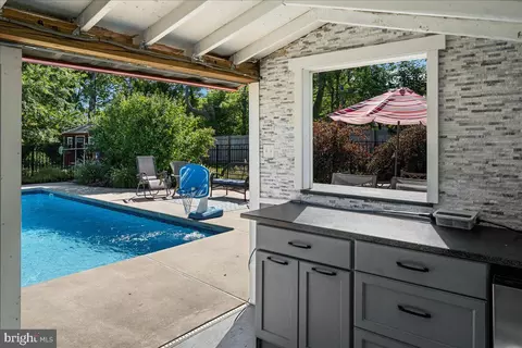 Exterior - 84 Walker Rd, Wayne, PA 19087 photo 11 of 15