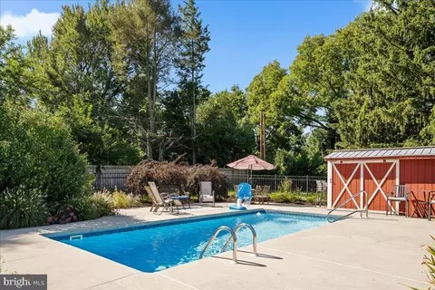 Exterior - 84 Walker Rd, Wayne, PA 19087 photo 9 of 15