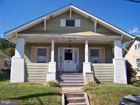 777 Madison St, Coatesville, PA 19320