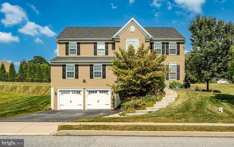 256 Coleridge Ln, Coatesville, PA 19320