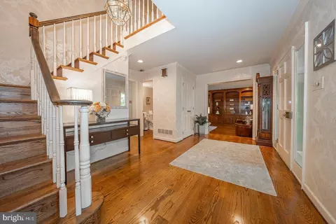278 Stonegate Dr, Devon, PA 19333 photo 4