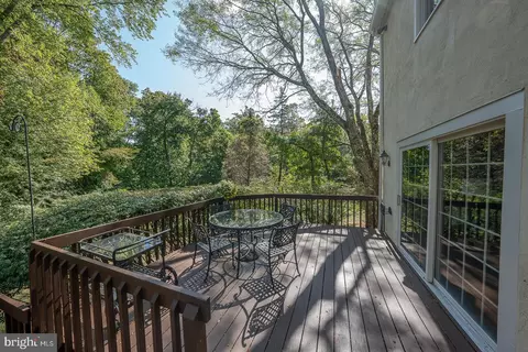 278 Stonegate Dr, Devon, PA 19333 photo 42