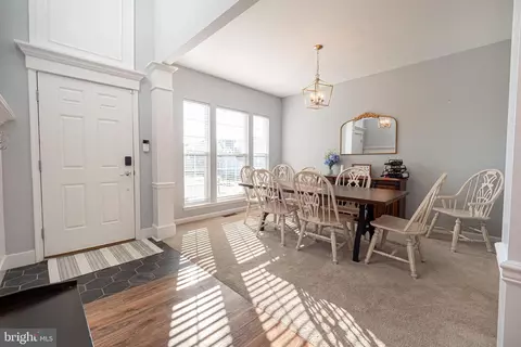 672 Empire Dr, Downingtown, PA 19335