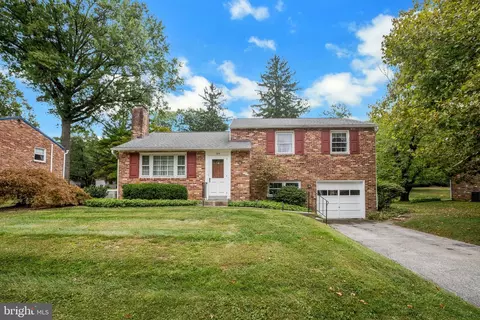 Exterior - 314 Spencer Rd, Devon, PA 19333 photo 2 of 6