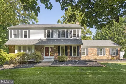3 Mill Creek Ln, Malvern, PA 19355